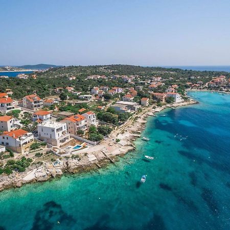 Villa Basic Sevid Kültér fotó