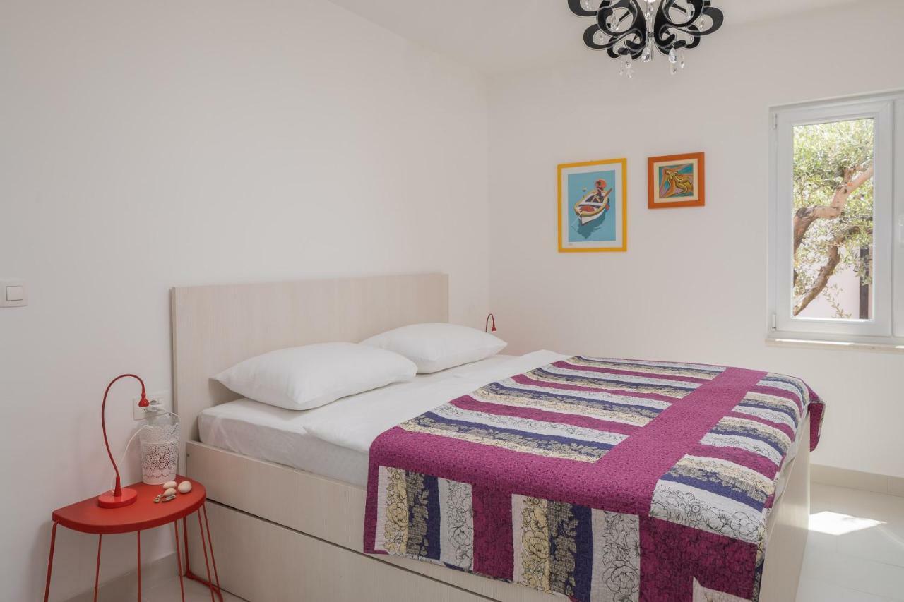 Villa Basic Sevid Kültér fotó