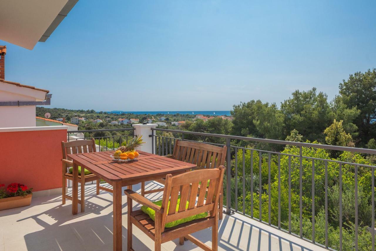 Villa Basic Sevid Kültér fotó