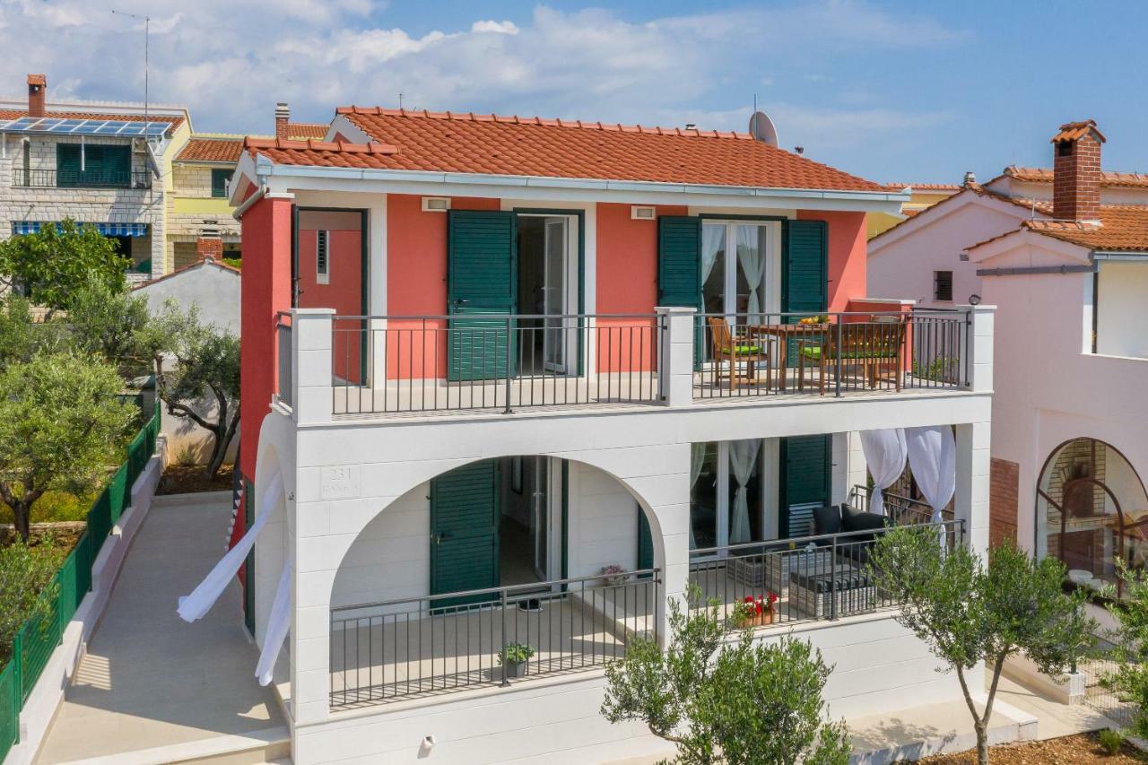 Villa Basic Sevid Kültér fotó