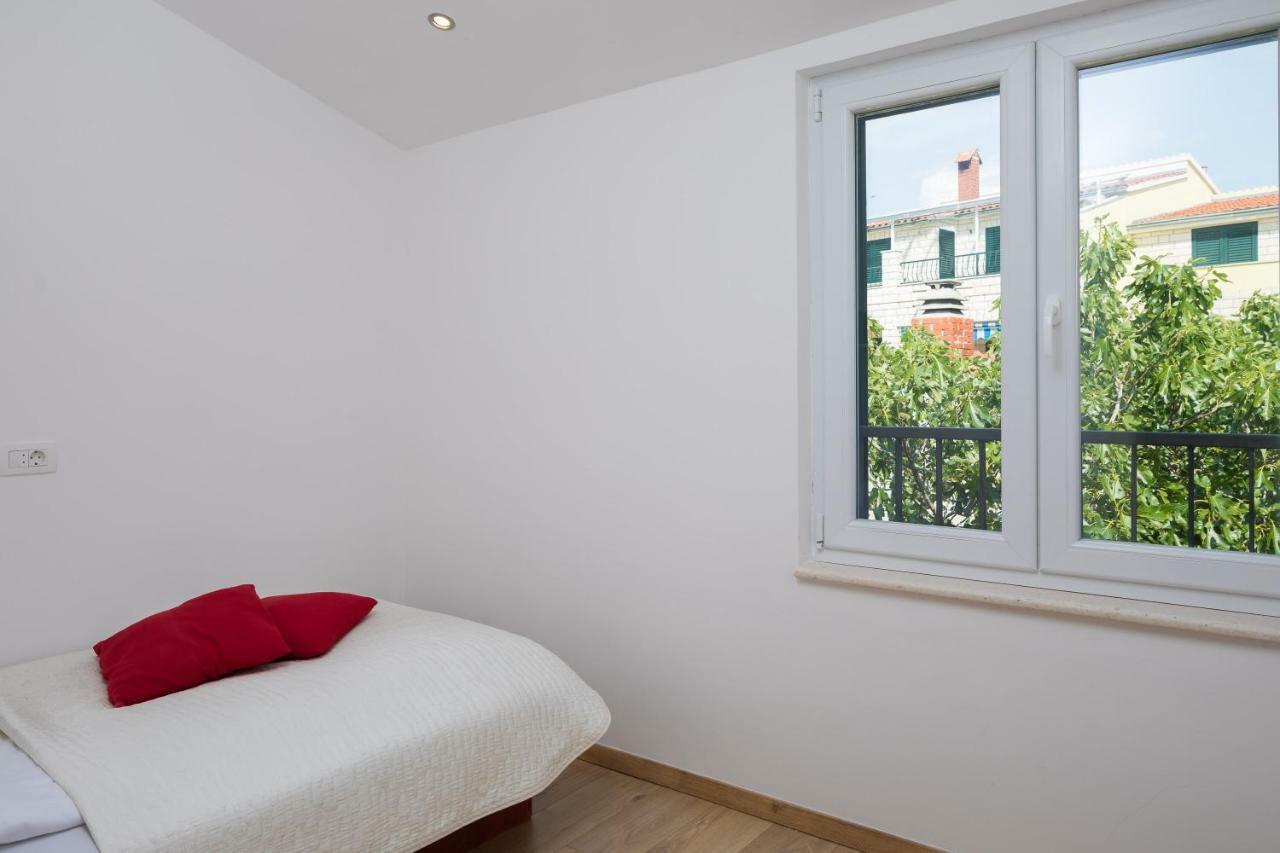 Villa Basic Sevid Kültér fotó