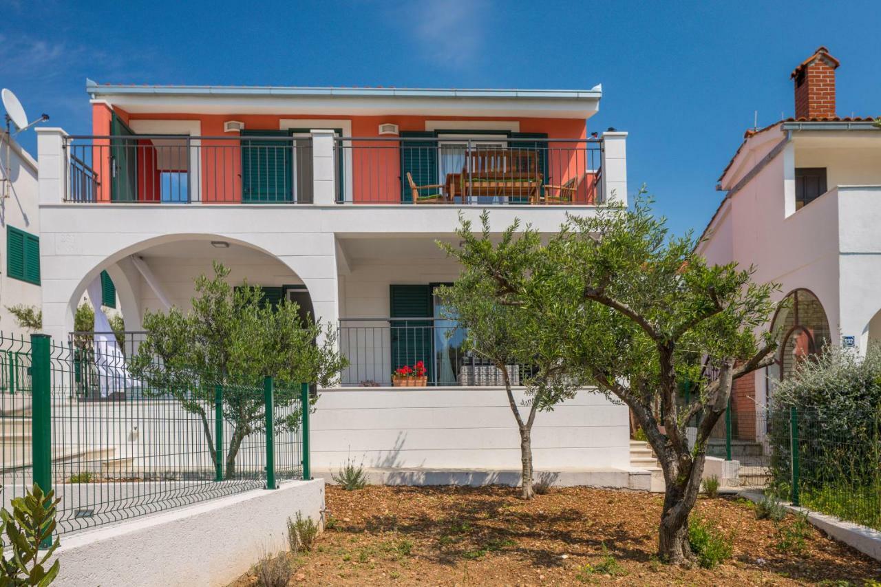 Villa Basic Sevid Kültér fotó